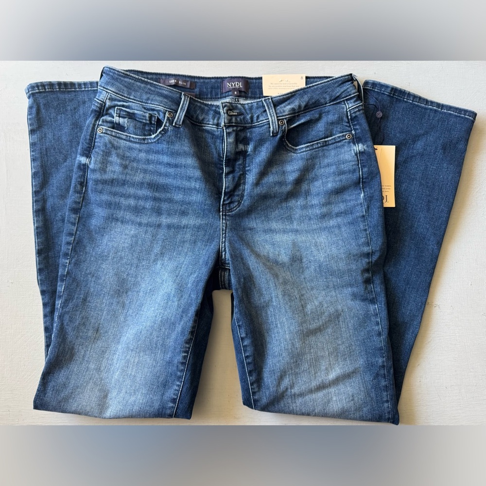 NWT NYDJ Sheri Slim Straight Leg Jeans in Beyond Bay - Picture 5 of 12